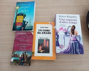 Libro romanzo