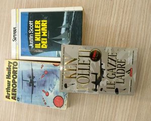 Libro romanzo
